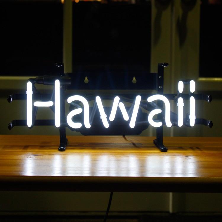 アメリカンネオンサイン HAWAII ハワイ 文字デザイン 縦17×横39cm ハワイアン インテリア ネオン管 ガレージ 店舗装 | ブランド登録なし | 01