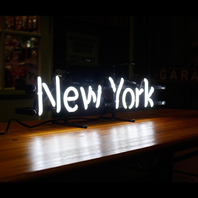 アメリカンネオンサイン New York ニューヨーク 文字デザイン 縦17×横54cm バー ガレージ インテリア ネオン管 電 | ブランド登録なし | 03