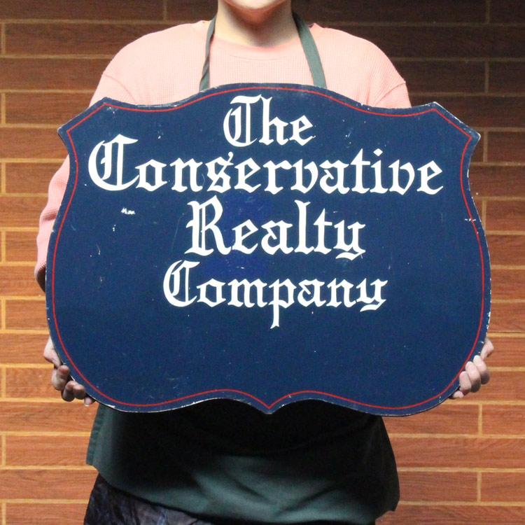 【1点物】 アメリカンビンテージ看板 The conservative Realty Company 高さ45.5cm×幅60.5の画像