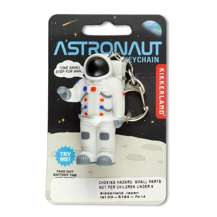 Kikkerland アストロノーツ キーチェーン ライト キッカーランド 照明 キーホルダー 宇宙飛行士 アメリカン雑貨 価格は安く