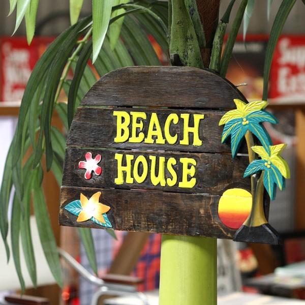 ビーチウォールサイン「BEACH HOUSE」 ハワイアンインテリア ウッド 