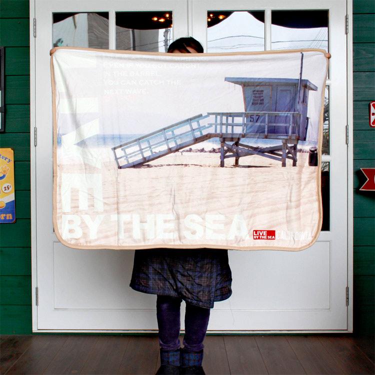 SALE！】【SALE！】ひざ掛け Live By The Sea CALIFORNIA クォーター