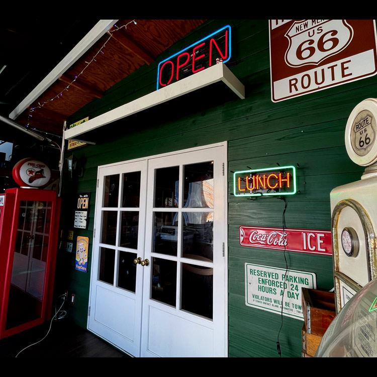 ネオンサイン LUNCH ランチ 高さ23.5×幅45.5×奥行き12.5cm ネオン管