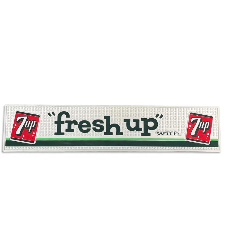 セブンアップ バーマット 7UP 縦13.2×横60.5×厚さ0.8cm ラバー製