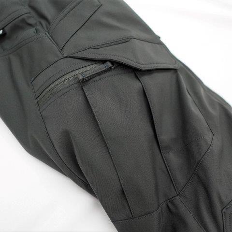 フラッグシップ　バイク　ウィンター　パンツ　M【新品】防寒　プロテクター タクティカルウインターパンツ フラッグシップ オートバイ専用