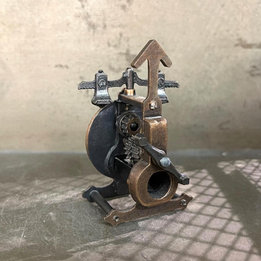 アンティーク シャープナー 鉛筆削り オブジェ ミニチュア 時計 : 雑貨