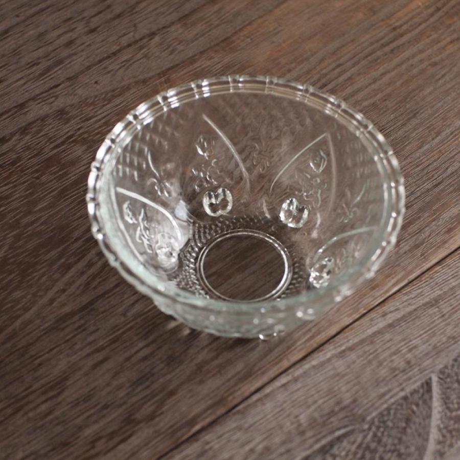 レトロガラスボウル 型押し ガラス食器 足付き 小鉢 カフェ風 おしゃれ