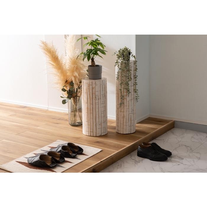 グリーンベース 丸太型 高さ53cm おしゃれ 木製 天然木 花台 飾り棚 鉢置き台 プランタースタンド 植木鉢台 台座 プランターベース |  | 01