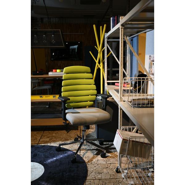 オフィスチェア グリーン 肘付き シンプル スタイリッシュ 在宅勤務 勉強用 学習用 ゲーム用 おしゃれ パソコンチェア PCチェア 椅子 イス ワークチェア |  | 12