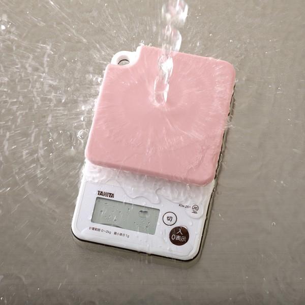タニタ 洗えるデジタルクッキングスケール 2kg 計量 はかり 計り キッチンスケール 電子はかり ピンク |  | 02