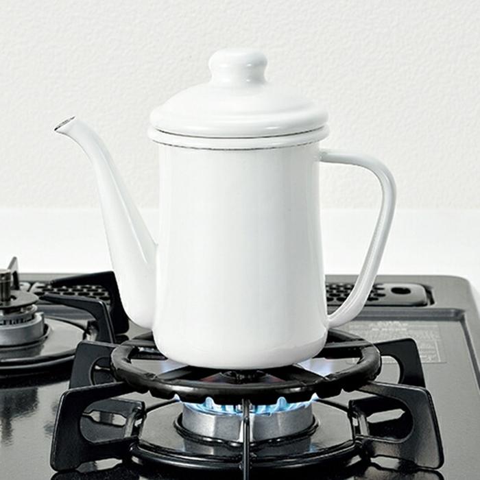 フェール 鉄鋳物製ミニ五徳(ホーロー加工) ブラック 調理器具 料理道具 キッチン用品 台所用品 |  | 03