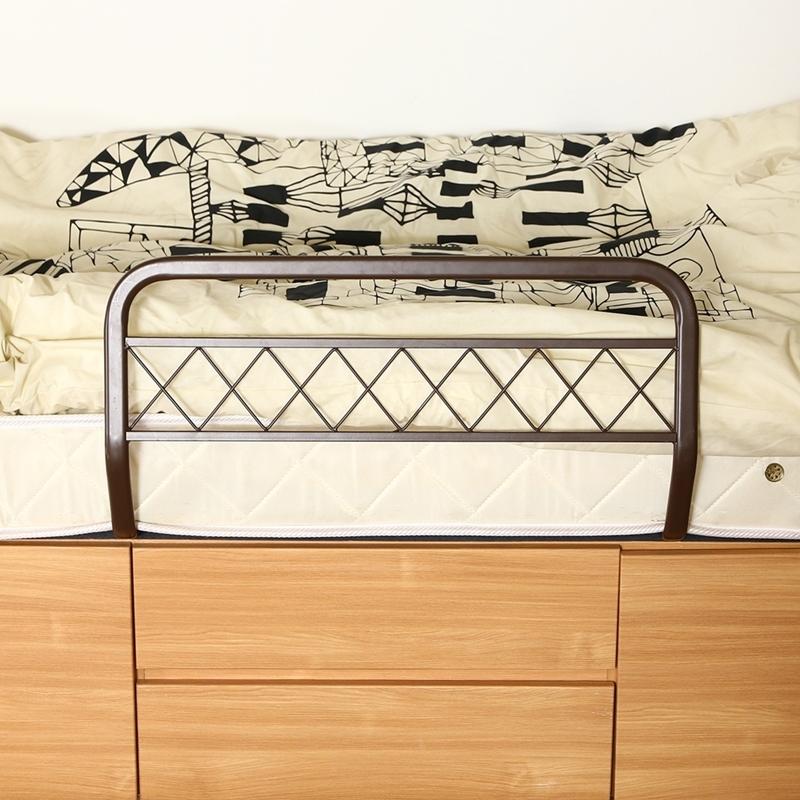 4個セット まとめ買い ベッドガード ブラウン 布団ずれ防止 寝室 転落防止 サイドガード ベッドフェンス おしゃれ シンプル |  | 03