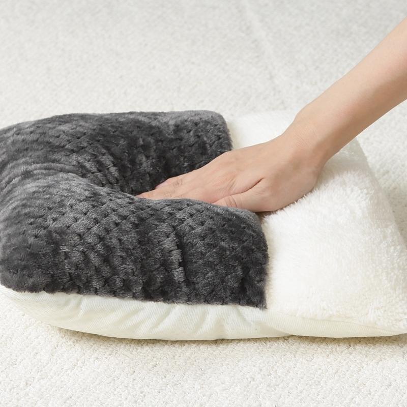 6個セット まとめ買い サーケル ワッフルフリース 足ポカクッション スチール 冷え対策 ルームシューズ オフィス スリッパ フットウォーマー 脚用クッション |  | 03