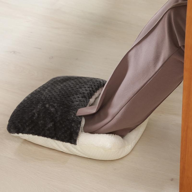 6個セット まとめ買い サーケル ワッフルフリース 足ポカクッション スチール 冷え対策 ルームシューズ オフィス スリッパ フットウォーマー 脚用クッション |  | 04