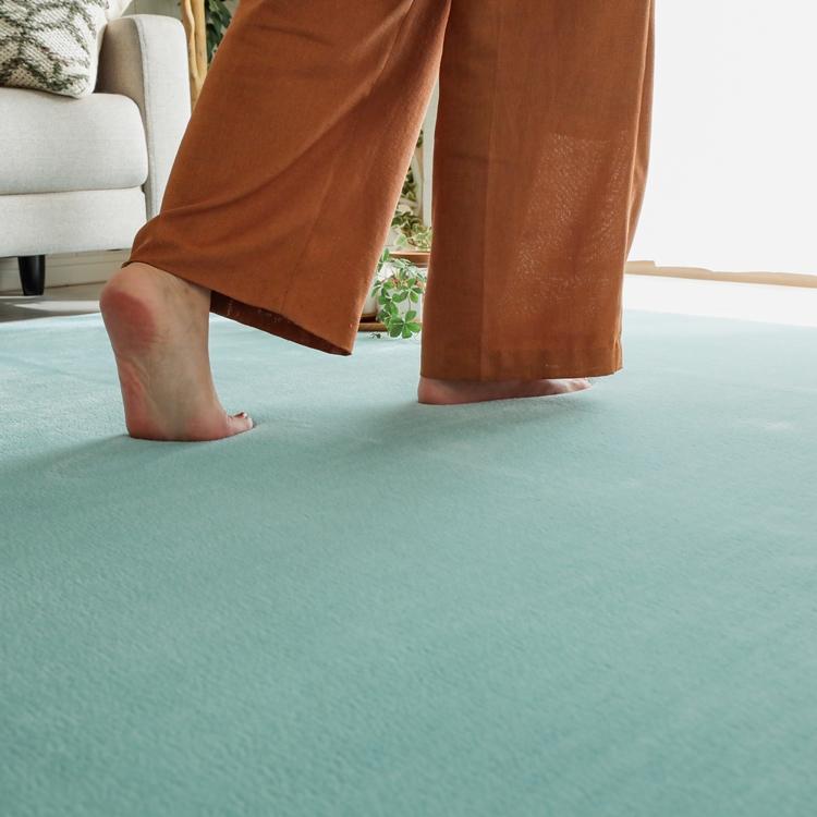 130x190cm ホリデープラス エメラルドビーチ ラグ マット リビングラグ 洗える すべり止め はっ水 撥水 低反発ウレタン モダン 床暖 ホットカーペット |  | 02