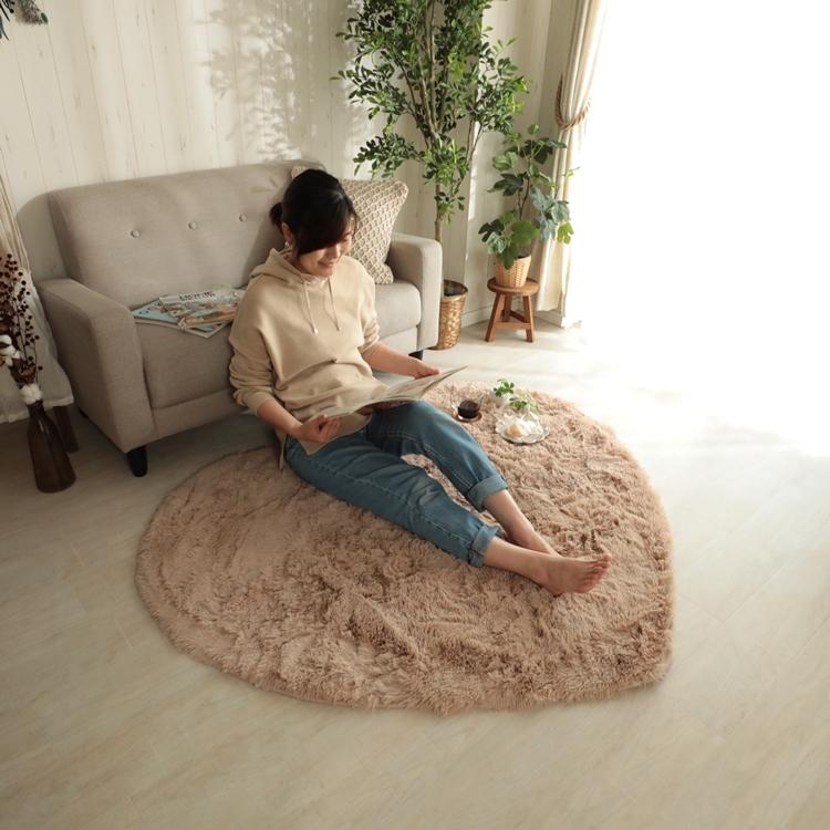 150x130cm シフォン (ハート型) BE ミルクティ 洗える すべり止め オールシーズン ウレタン 抗菌防臭効果 おしゃれ レトロ モダン ホットカーペット 床暖房対応 |  | 01