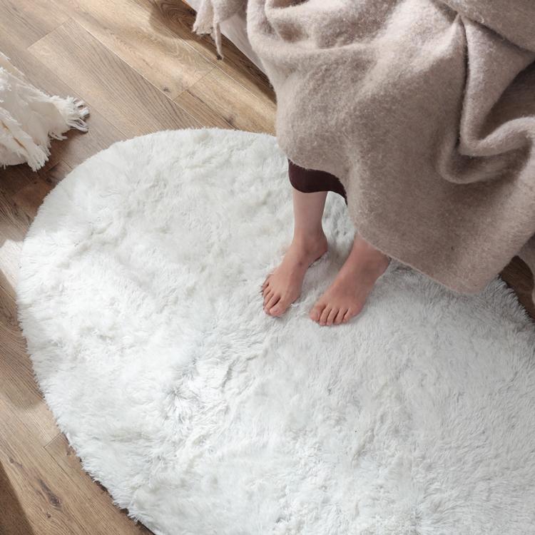 90x130cm シフォン (楕円形) IV スノー 洗える すべり止め オールシーズン ウレタン 抗菌防臭効果 おしゃれ レトロ モダン ホットカーペット 床暖房対応 |  | 01