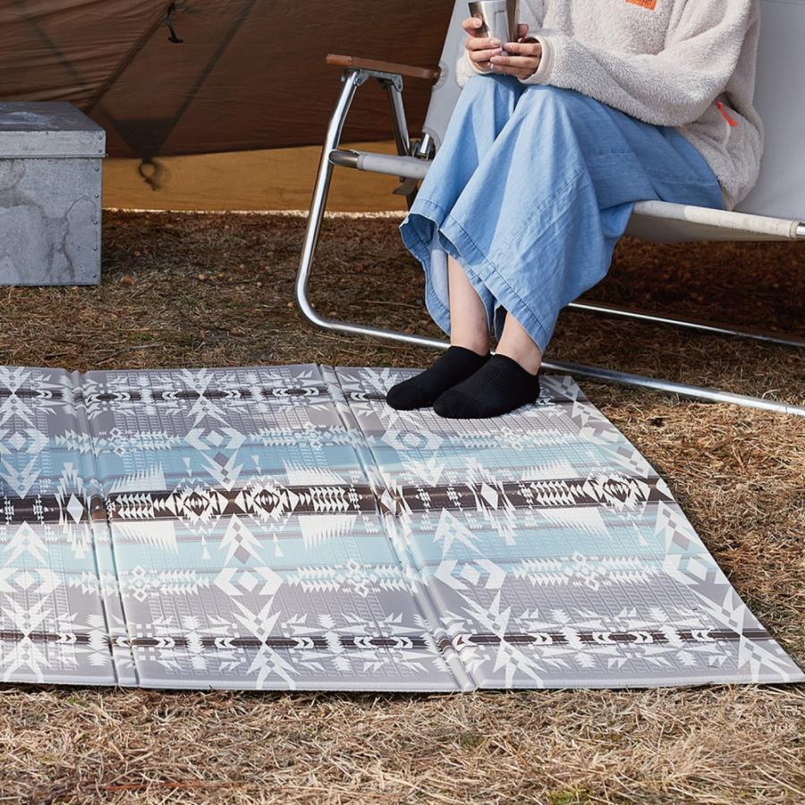 折りたたみ アウトドアマット エクスキリム 約118×176cm コンパクト収納 水拭きOK 洗える 撥水 両面 リビングマット ラグ マット  レジャーマット プレイマット |  | 13