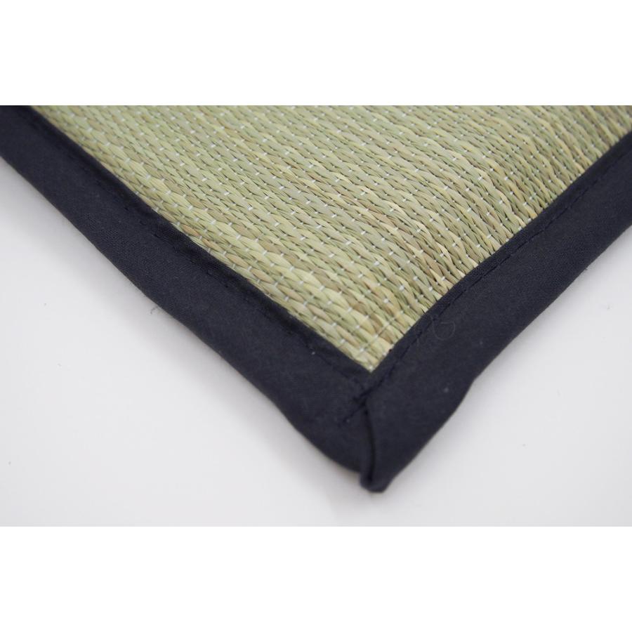 送料無料 い草パッチ座布団 クッション 座布団 ざぶとん 風鈴 約55×55cm フロアクッション 和室 シンプル モダン 法事 飲食店 旅館 敬老の日 |  | 03