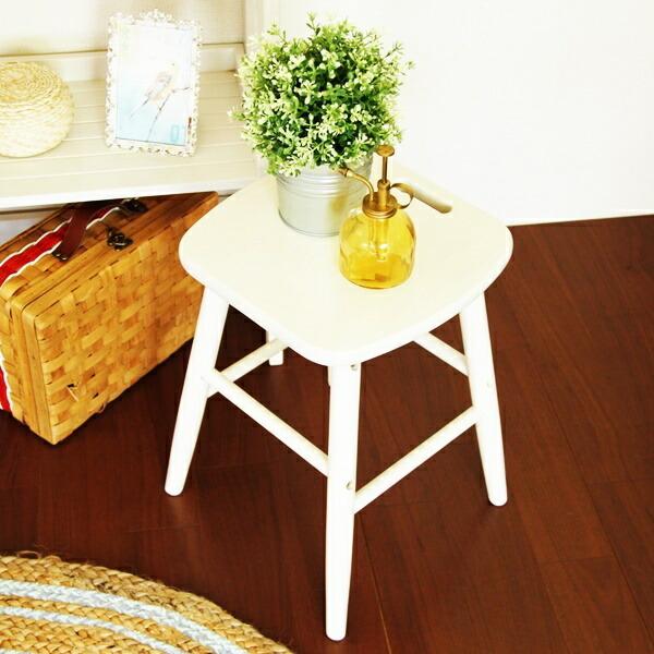 スツール 天然木 飾り台 北欧 おしゃれ かわいい ロースツール 花台 コンパクト ウッドチェア ホワイト 姫系 ガーリー フレンチカントリー ヨーロピアン | 