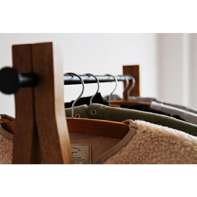 ハンガーラック コートハンガー 木製 おしゃれ 天然木 コート掛け 洋服掛け 一人暮らし ポールハンガー パイプハンガー ウッドラック 洋服収納 北欧 |  | 06