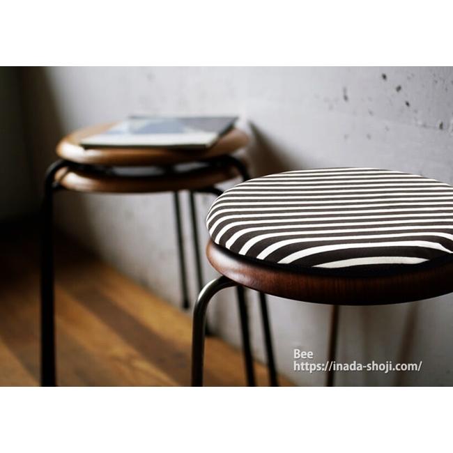 低反発チェアパッド チェアクッション 座布団 椅子用クッション シートクッション チェアシート チェアマット おしゃれ ボーダー 無地 かわいい モダン 北欧 円 |  | 01