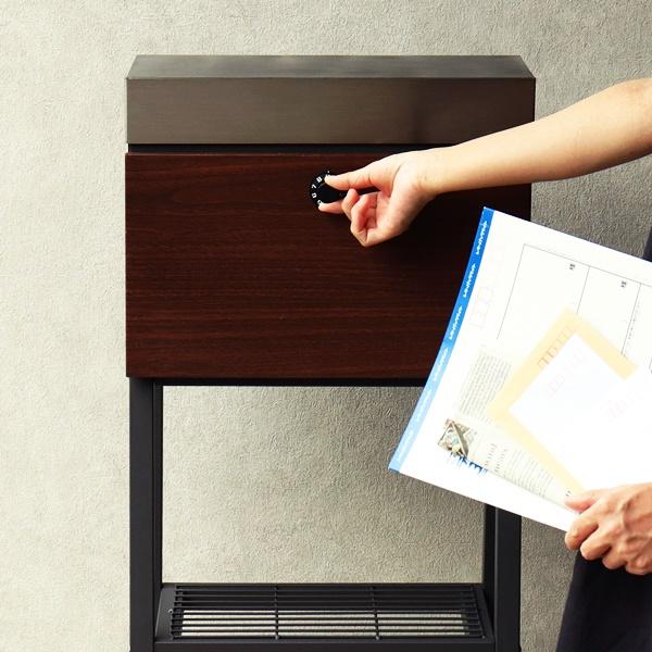 スタンドポスト 郵便ポスト おしゃれ 置き型 郵便受け 北欧 一戸建て メールボックス 鍵付き ダイヤル式 レトロ アンティーク 棚付き ブラウン ホワイト |  | 06