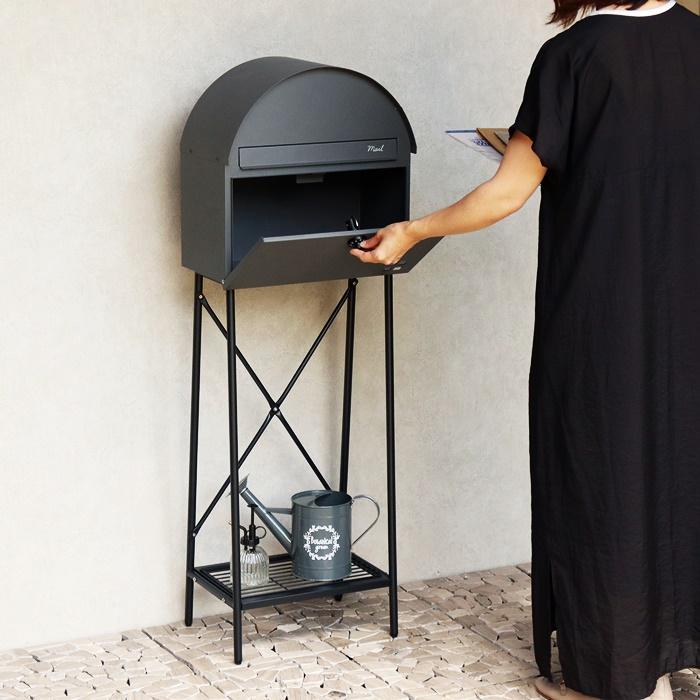 郵便ポスト スタンド式 ダイヤル錠 グレー ライトベージュ スタンドポスト 鍵付き おしゃれ レトロ 自立 北欧 カントリー モダン アンティーク 一軒家 戸建て | ブランド登録なし | 07