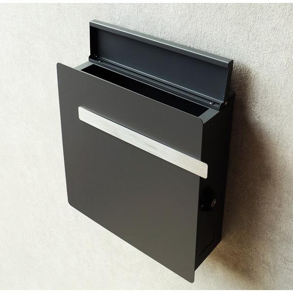 壁掛けポスト 郵便ポスト おしゃれ 北欧 レトロ A4対応 新聞受け 後付け 完成品 グレージュ グレー かわいい 一戸建て 玄関前 メールボックス 鍵付き 木目 |  | 04