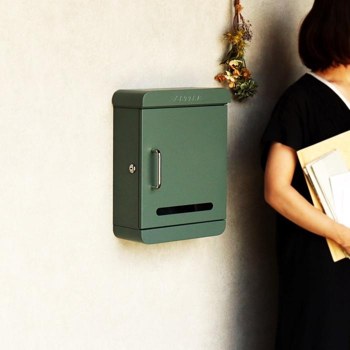壁掛けポスト 鍵付き 金属製 ボルドー/フォレストグリーン おしゃれ 郵便ポスト レトロ 北欧 ヨーロピアン アンティーク シリンダー錠 ヨーロッパ | ブランド登録なし | 04