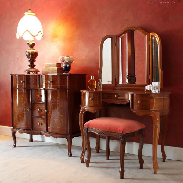 イタリア 家具 ヴェローナクラシック 猫脚リビングキャビネット W87cm  猫脚 輸入家具 アンティーク風 イタリア製 おしゃれ 高級感 木製 天然木 リモート 在宅 |  | 01