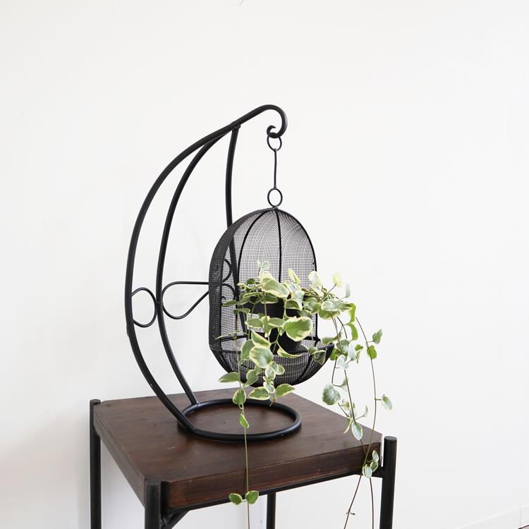 インテリア、エクステリア兼用 ハンギングプランターL ブラック 鉢カバー インテリア エレガント ガーデニング お花 観葉植物 おしゃれ |  | 09