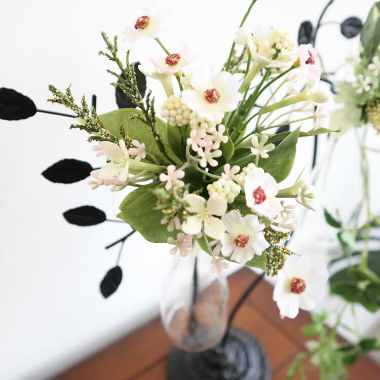 一輪挿し アイアンフラワーベース 花瓶 造花付き おしゃれ  かわいい 可愛い インテリア 生花 ドライフラワー 花器 オブジェ アンティーク |  | 09