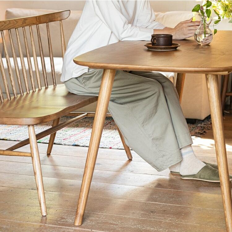 アッシュ無垢材のすっきりとした楕円形ダイニング ienowa/160食堂テーブル コクリコ 食卓テーブル ダイニングテーブル 木製 おしゃれ 高級感 |  | 02