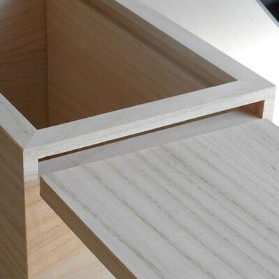 桐製米びつ 10kgサイズ スライド式 無地 米櫃 留河 泉州留河 米櫃 スリム おしゃれ こめびつ 保存容器 ボックス キッチン 新築祝い 高級感 |  | 07