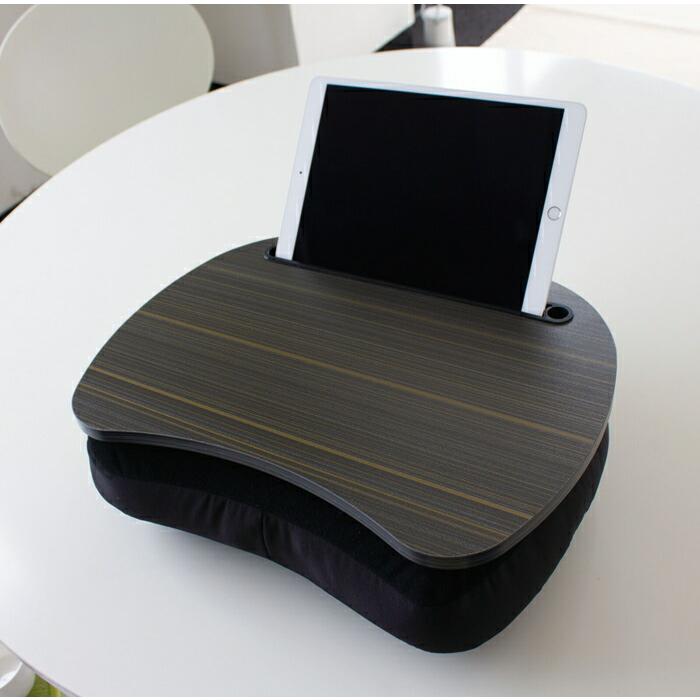 膝上で使えるミニテーブルクッション 膝 膝上 軽作業 メモ ノート パソコン PC 車内 ソファ 椅子 ベッド 枕 おしゃれ  ひざ乗せ おしゃれ | 