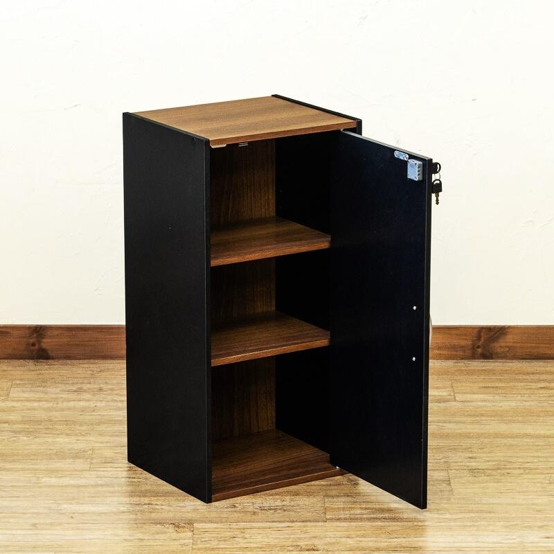 鍵付きシェルフ キャビネット サイドボード ブラック ホワイト コンソール シンプルモダン 隠す収納 木製 可動棚 北欧 ヴィンテージ リビング収納 おしゃれ | ブランド登録なし | 06