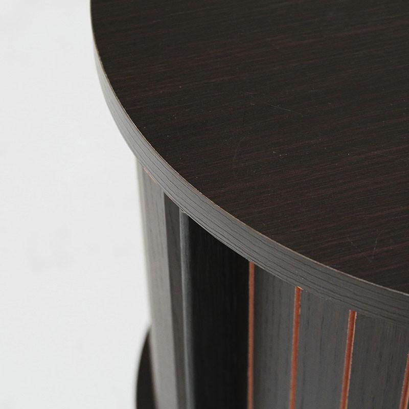 円柱ラック 2段 サイドテーブル ナイトテーブル 木製 収納付き ソファサイドテーブル ベッドサイドテーブル 蛇腹扉 チャモス 木目 寝室 |  | 03