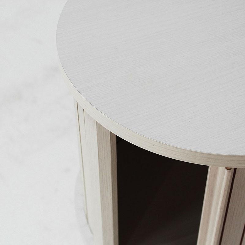 円柱ラック 2段 サイドテーブル ナイトテーブル 木製 収納付き ソファサイドテーブル ベッドサイドテーブル 蛇腹扉 チャモス 木目 |  | 07