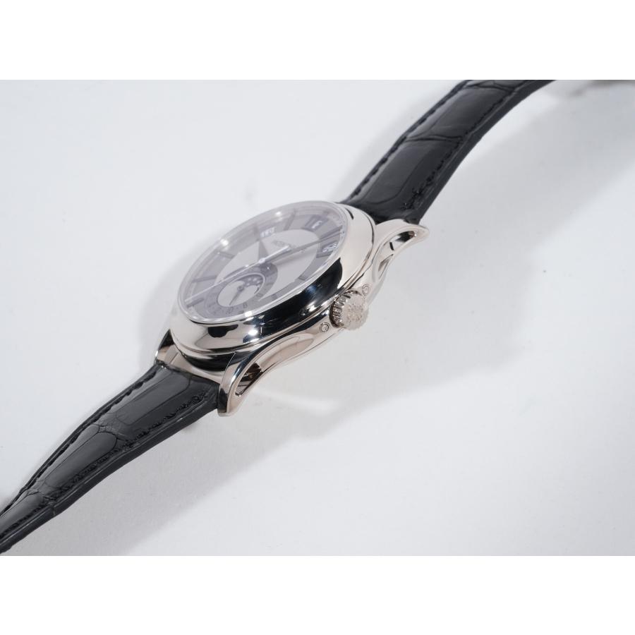 パテックフィリップ アニュアルカレンダー Ref.5205G-001 18KWG シルバー文字盤 | PATEK PHILIPPE | 03