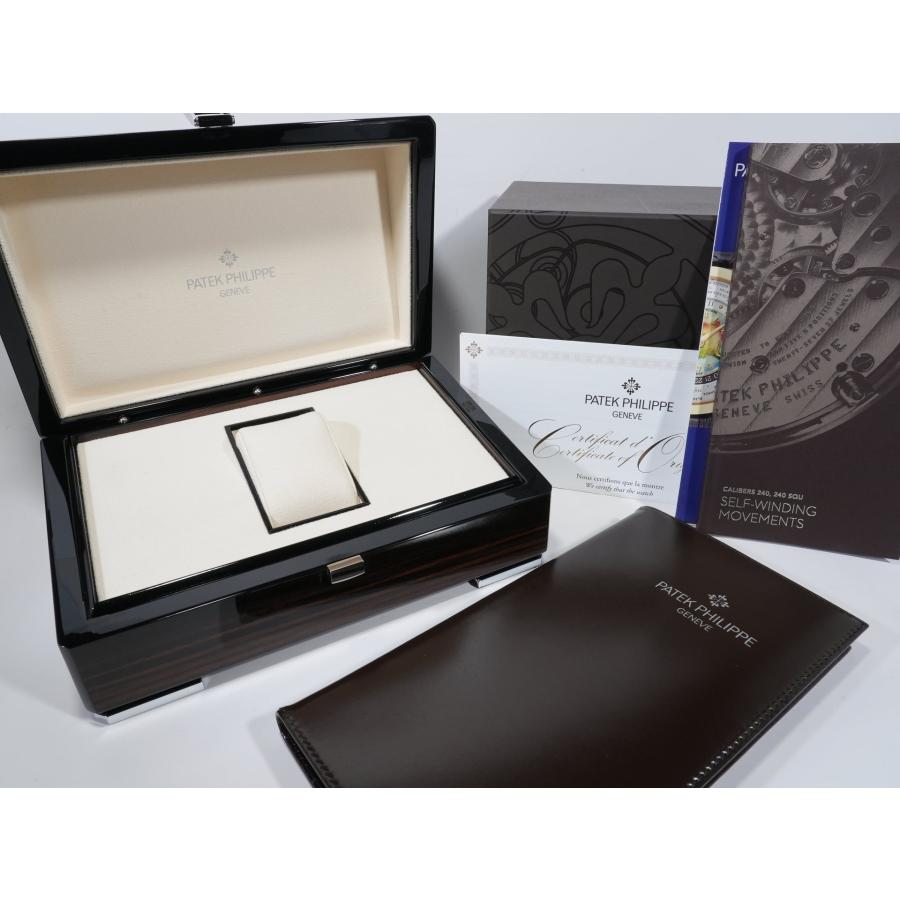 パテックフィリップ カラトラバ Ref.4997/200G-001 ギヨシェ装飾のラック塗装ミッドナイトブルー文字盤 | カラトラバ | 10