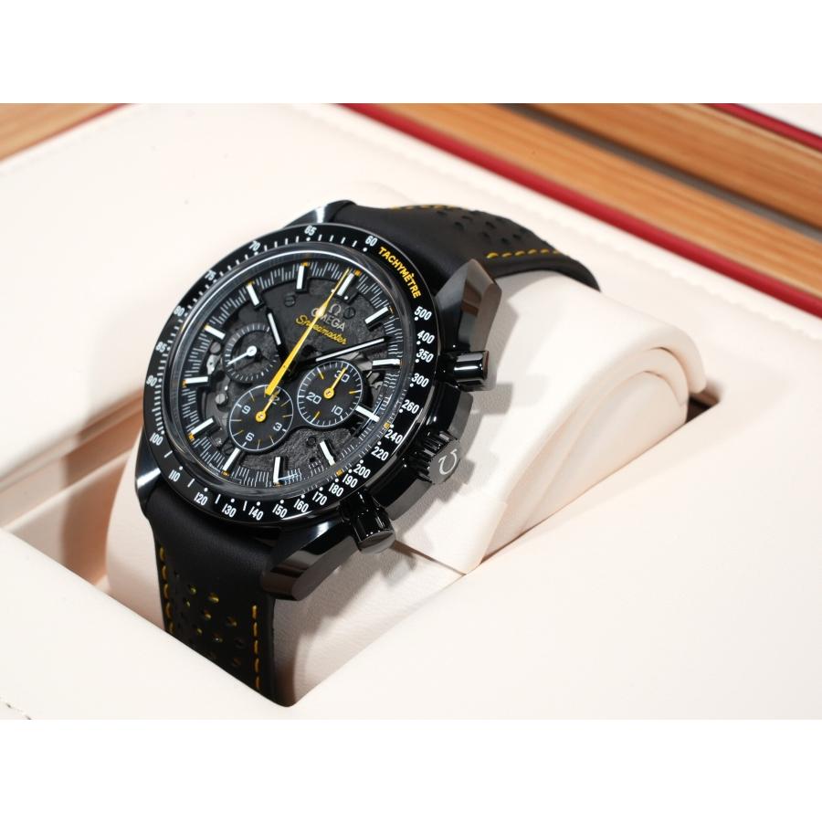 オメガ スピードマスター ダーク サイド オブ ザ ムーン クロノグラフ 44.25 MM Ref.311.92.44.30.01.001 ブラックセラミック スケルトン文字盤 | OMEGA | 03