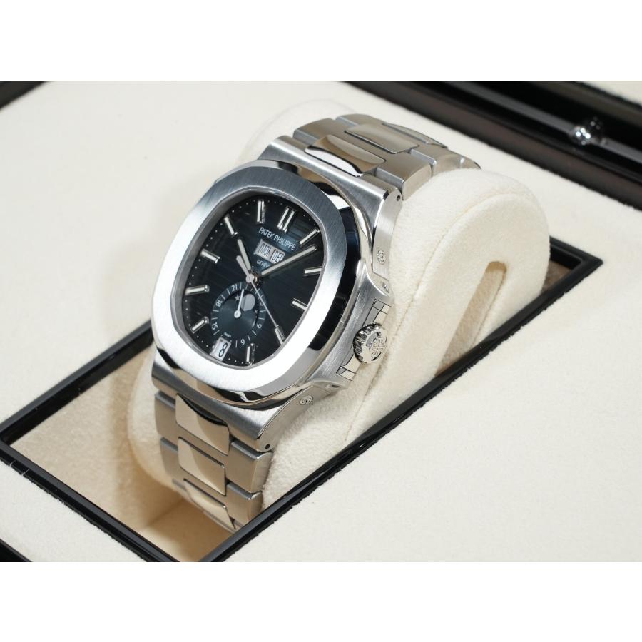 パテックフィリップ ノーチラス アニュアルカレンダー ムーンフェイズ Ref.5726/1A-014 ステンレススチール ブルー、ブラックグラデーション文字盤 | ノーチラス | 03