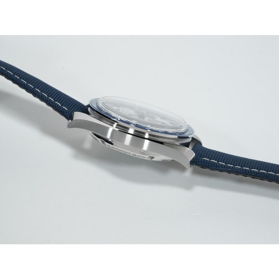 オメガ スピードマスター 記念モデル コーアクシャル マスター クロノメーター クロノグラフ 42MM Ref.310.32.42.50.02.001 ステンレススチール シルバー文字盤 | OMEGA | 04