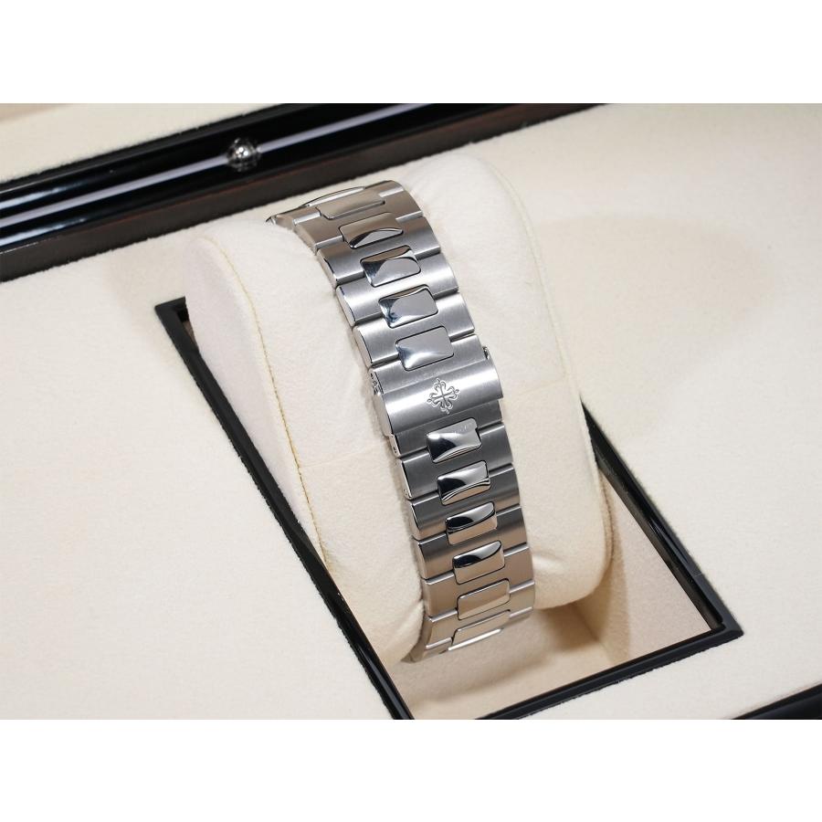 パテックフィリップ ノーチラス アニュアルカレンダー ムーンフェイズ Ref.5726/1A-014 ステンレススチール ブルー、ブラックグラデーション文字盤 | ノーチラス | 06