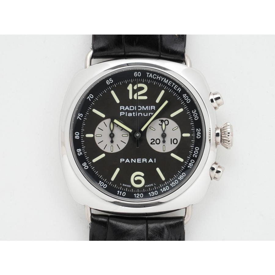 パネライ ラジオミール プラチナ クロノグラフ ヴェンペ リミテッドエディション Ref.PAM00218 プラチナ ブラック文字盤 | OFFICINE PANERAI | 01