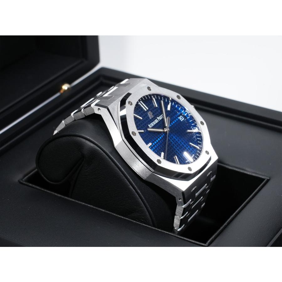 オーデマピゲ ロイヤルオーク Ref.15503BC.OO.1220BC.01 ホワイトゴールド ブルー文字盤 | ロイヤルオーク | 04