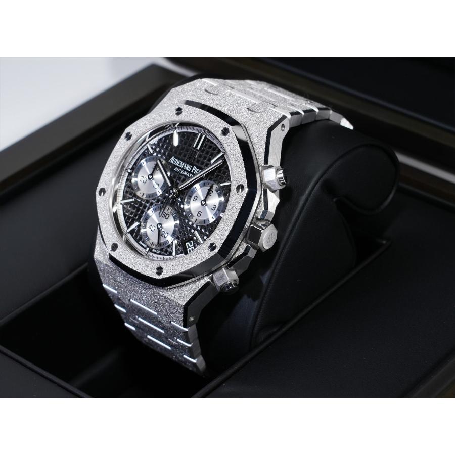 オーデマピゲ ロイヤルオーク フロステッドゴールド クロノグラフ Ref.26239BC.GG.1224BC.02 | ロイヤルオーク | 03