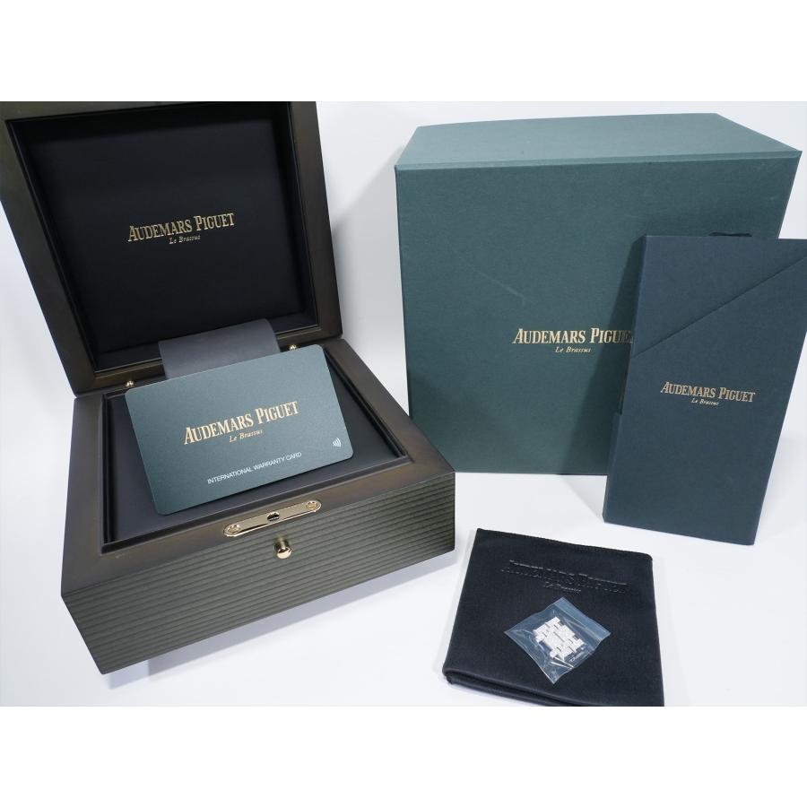 オーデマピゲ ロイヤルオーク フロステッドゴールド クロノグラフ Ref.26239BC.GG.1224BC.02 | ロイヤルオーク | 07