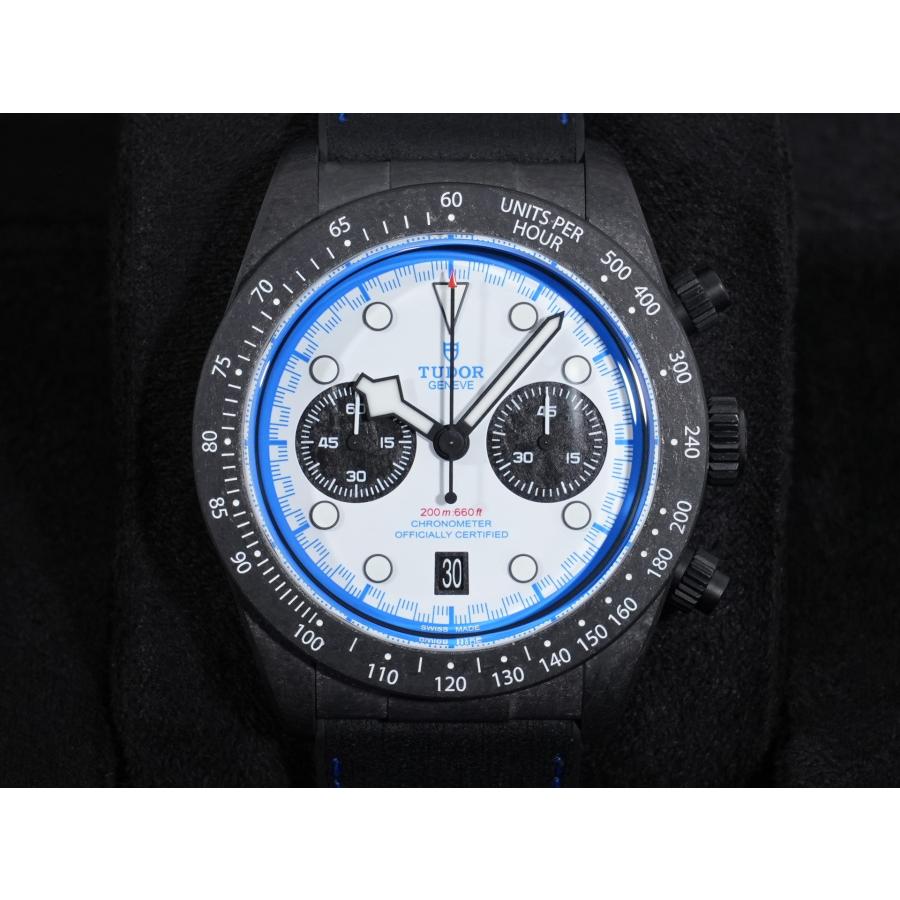 チューダー ブラックベイ クロノグラフ カーボン 25 Ref.79377KN black carbon fibre ホワイト文字盤 | TUDOR | 01